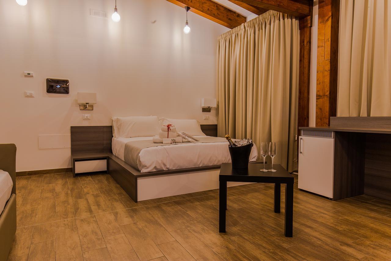 Il Semaforo Sila Hotel Taverna  Zewnętrze zdjęcie