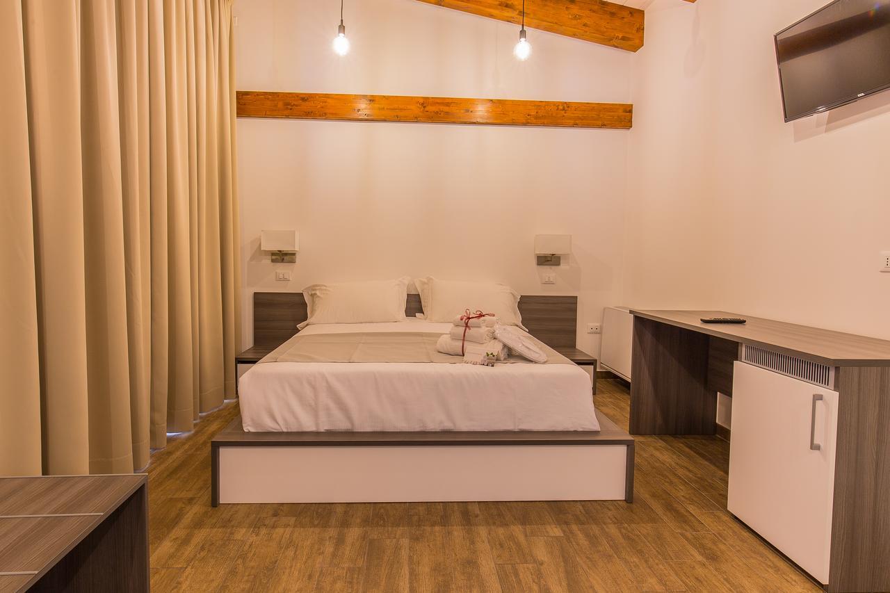 Il Semaforo Sila Hotel Taverna  Zewnętrze zdjęcie